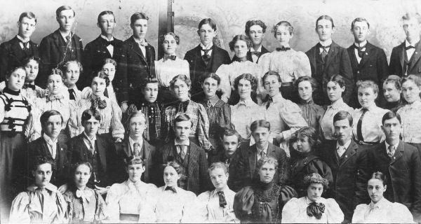 Eau Claire High School Class of 1896